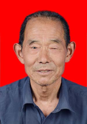 汪正英（紅底）.jpg